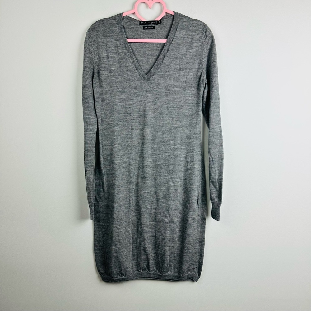 Le Lis Blanc Gray V-Neck Long Sleeve Dress Size Small